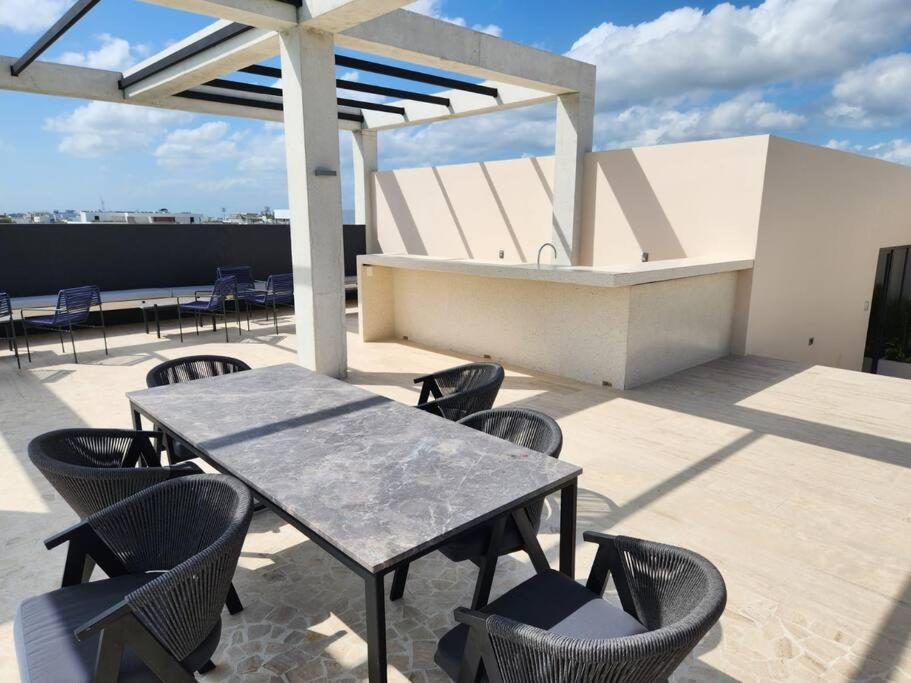 Lujoso Loft Nuevo Con Vista Al Mar Y Rooftop Pool Apartamento Playa del Carmen